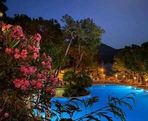 Club Bellamare Beach