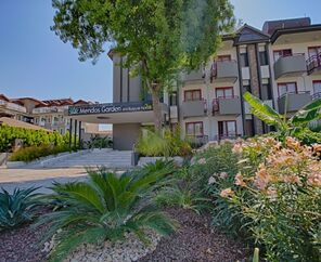 Mendos Garden Exclusive Hotel