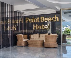 Point Beach Hotel