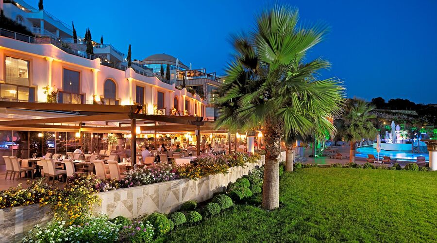 Sianji Well Being Resort