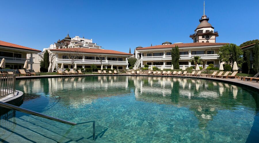 Titanic Mardan Palace