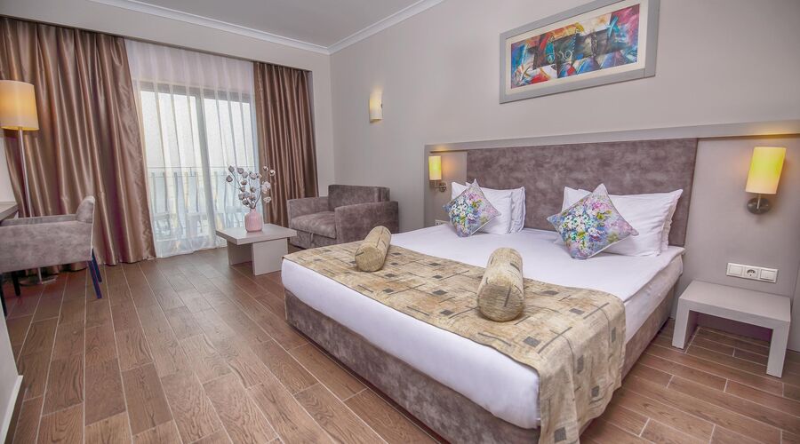 Yasmin Bodrum Resort