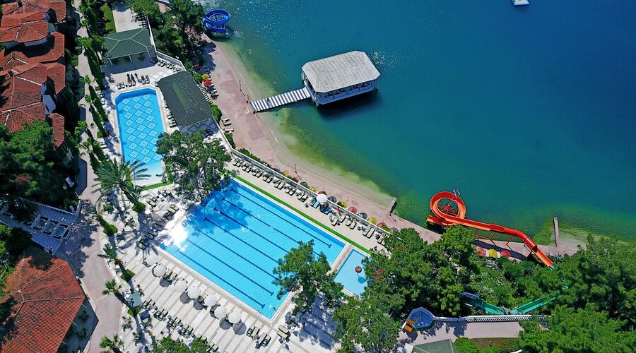 Club & Hotel Letoonia