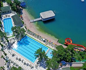 Club & Hotel Letoonia