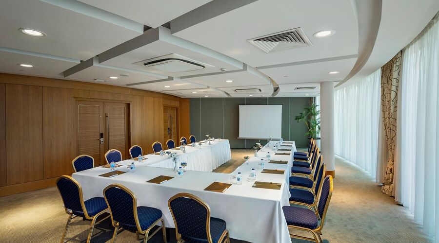 Calista Luxury Resort