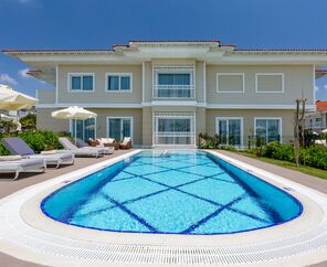 Güral Premier Belek