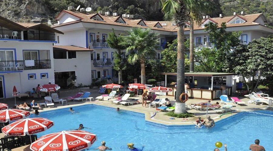Akdeniz Beach Otel