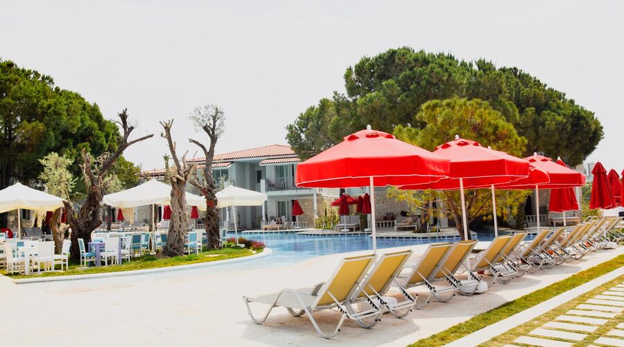 Lyra Resort & Spa Hotel
