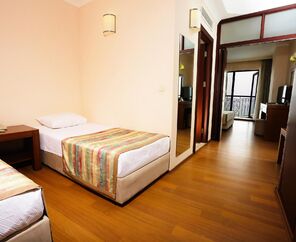 Lyra Resort & Spa Hotel