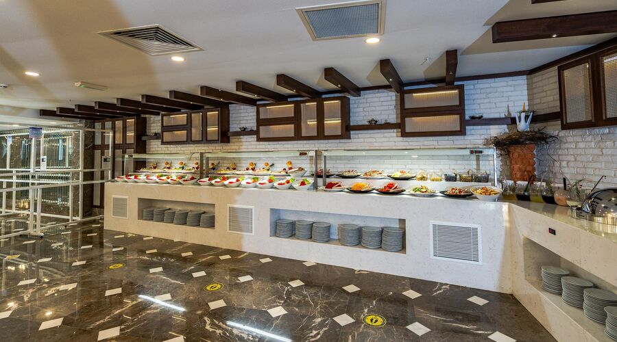 Royal Atlantis Beach