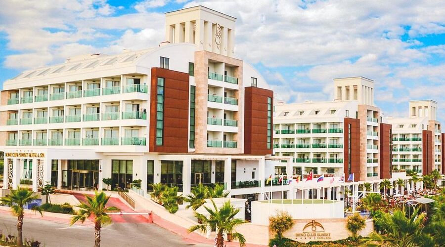 Bieno Club Sunset Hotel & Spa