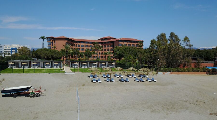 Club Turtas Beach Hotel