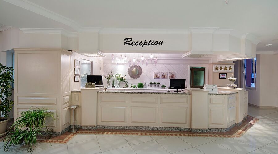 Club Turtas Beach Hotel