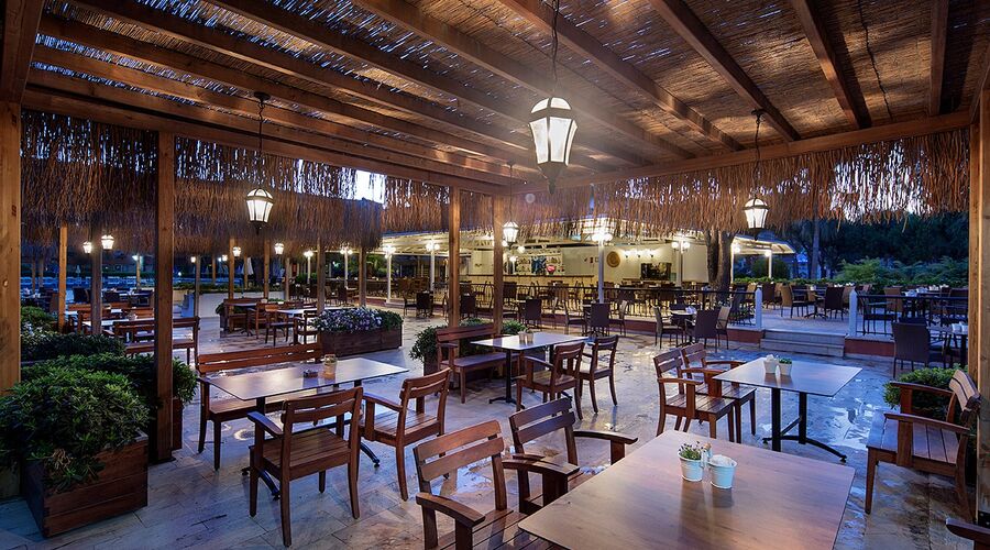 Club Turtas Beach Hotel