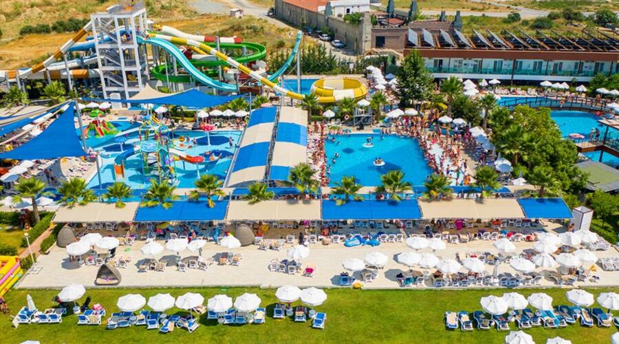 Dream World Aqua Side