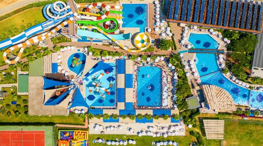 Dream World Aqua Side