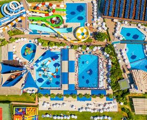 Dream World Aqua Side