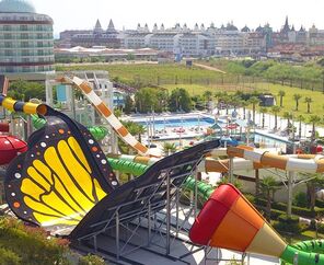 Dream World Aqua Side