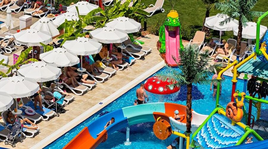 Dream World Aqua Side