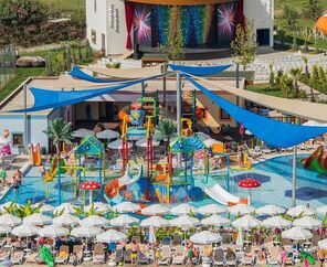 Dream World Aqua Side