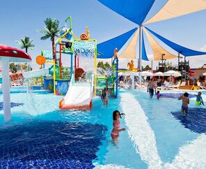 Dream World Aqua Side