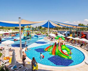 Dream World Aqua Side