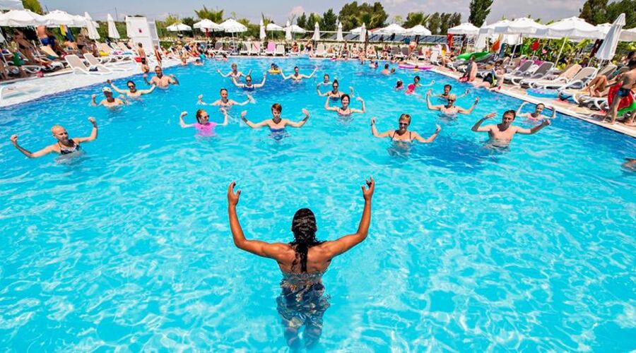 Dream World Aqua Side