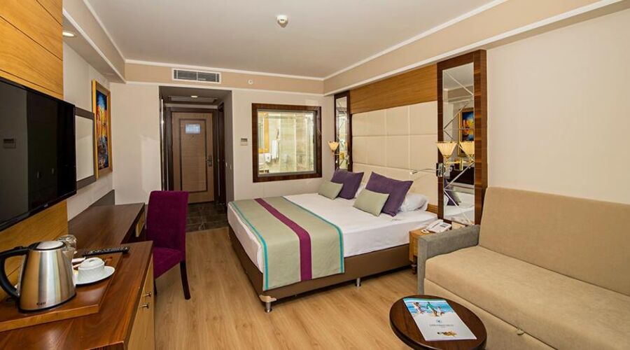 Dream World Aqua Side