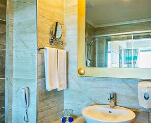 Dream World Aqua Side